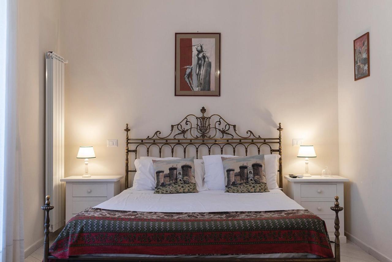Domus Borbonica Bed & Breakfast Napoli Dış mekan fotoğraf