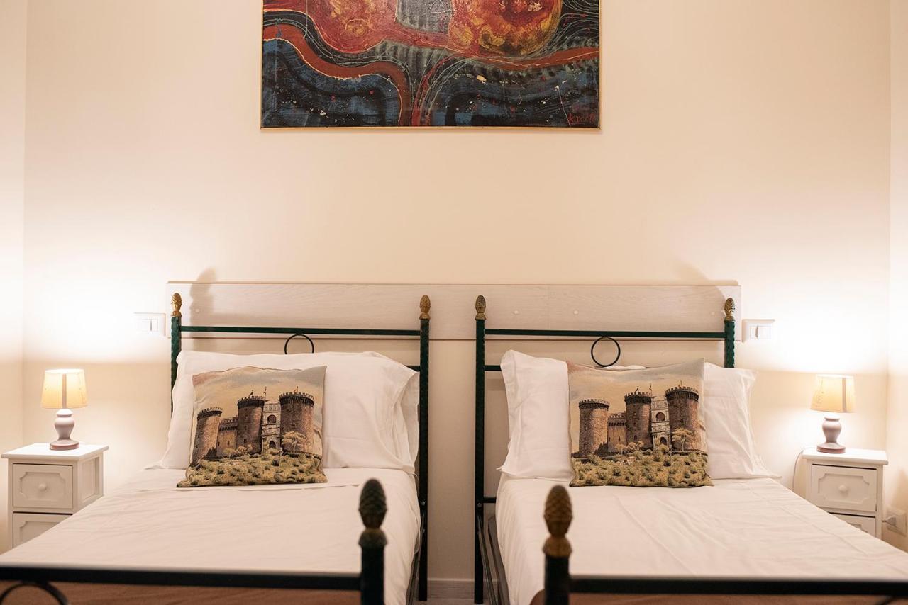Domus Borbonica Bed & Breakfast Napoli Dış mekan fotoğraf