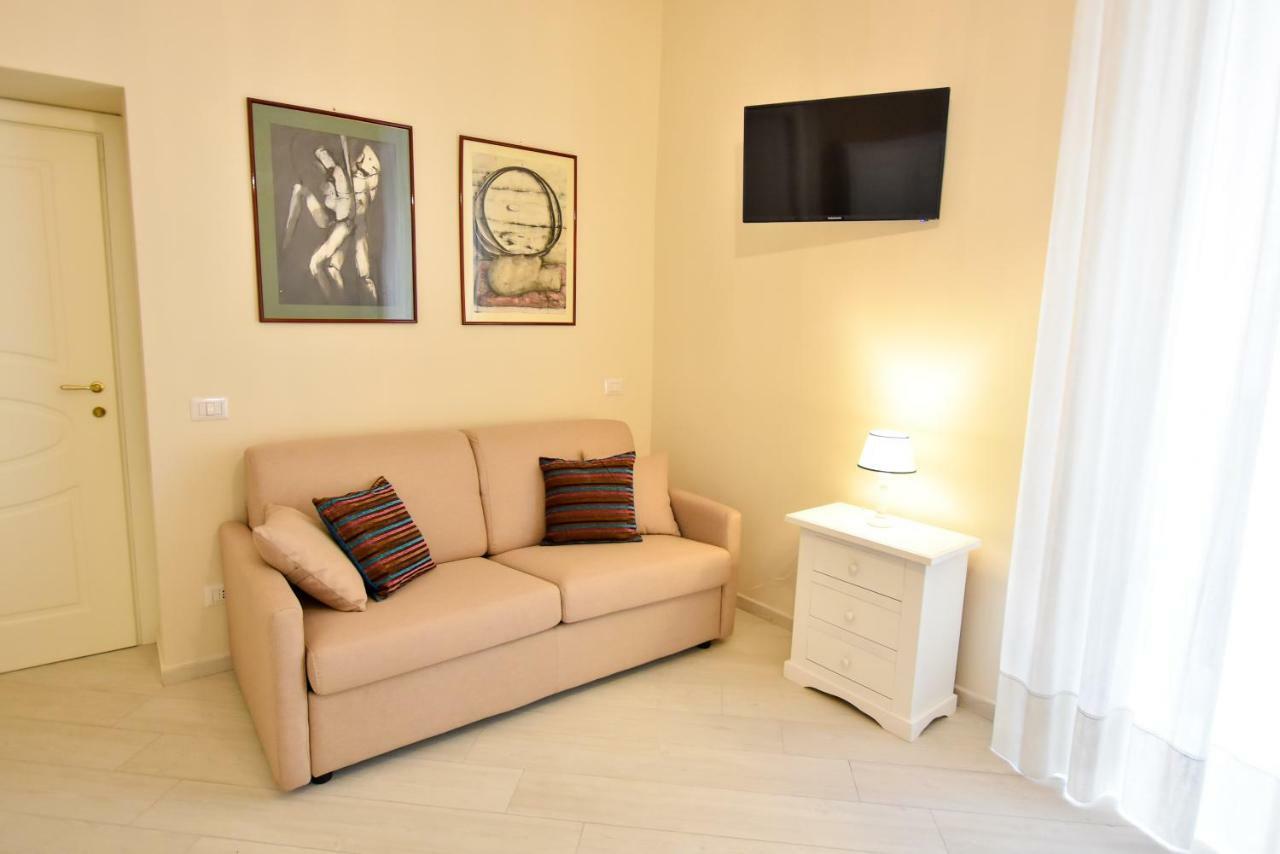 Domus Borbonica Bed & Breakfast Napoli Dış mekan fotoğraf
