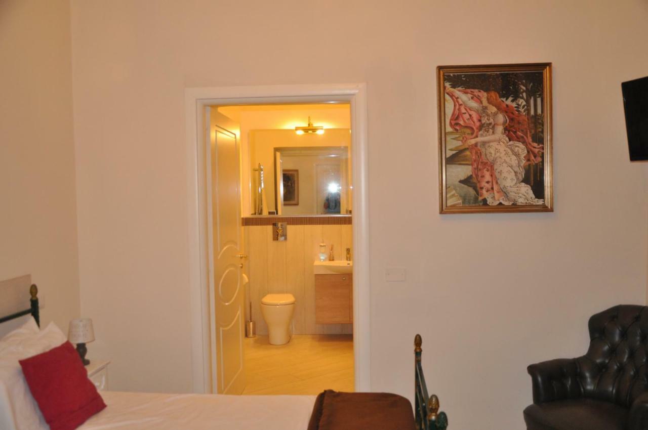 Domus Borbonica Bed & Breakfast Napoli Dış mekan fotoğraf
